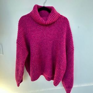 Magenta old navy turtle neck